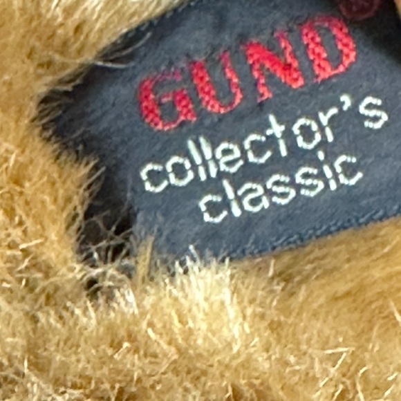 Gund 1988 Large 19 inch Collectors Classic Brown Furry Bear Sweater with Patch - Picture 9 of 9